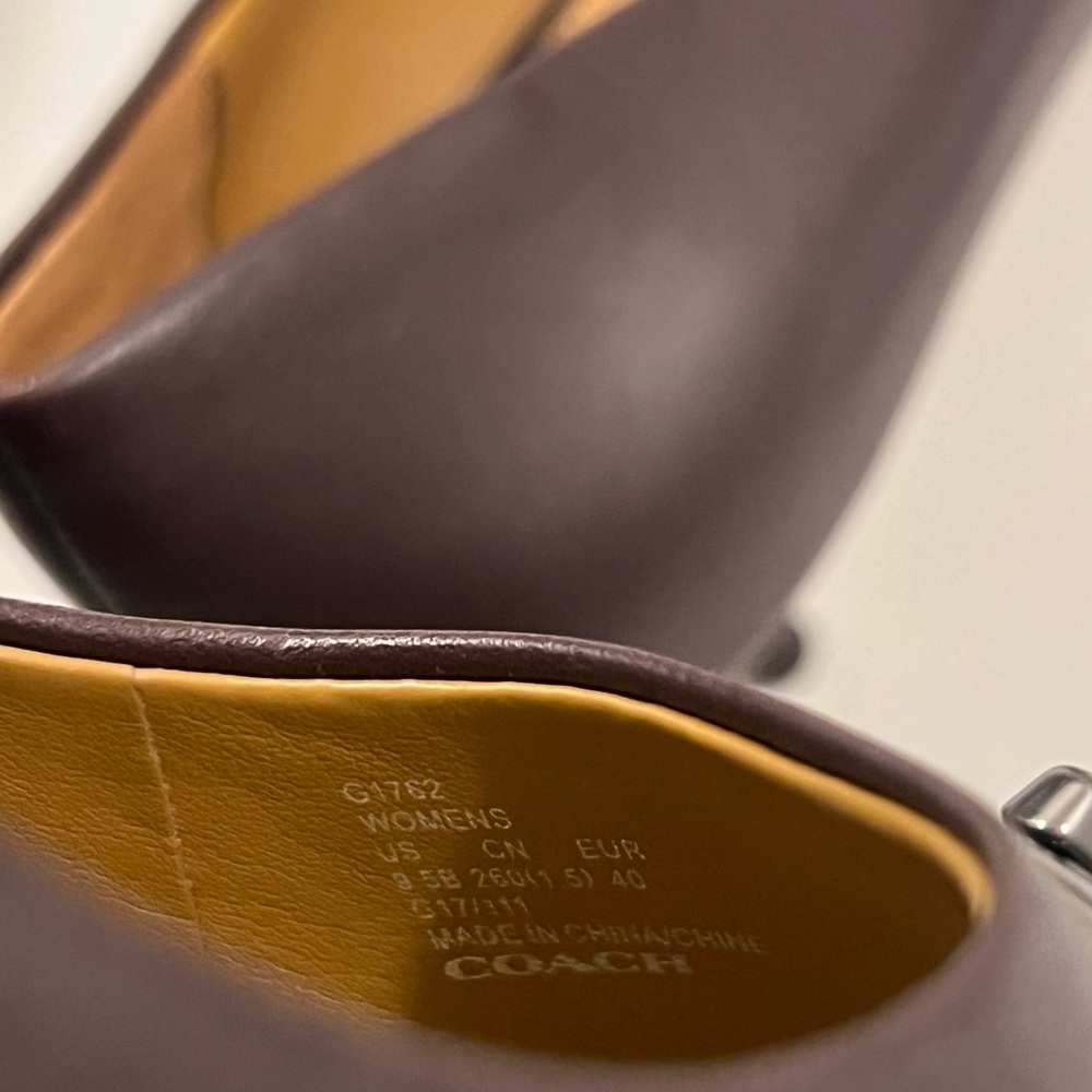 NWOT Coach Laurie Leather Point Kitten Heel Pumps Chocolate Plum – Size 9.5 - Picture 3 of 8